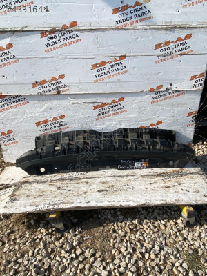 Hyundai Bayon çıkma panel üst plastiği 2015-2018