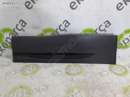 MERCEDES GLA 2020 2024 W247 SAĞ ARKA KAPI ÇITASI A2477301404