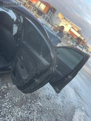 Orijinal Renault Fluence Sağ Arka Kapı Döşemesi
