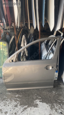SKODA OCTAVİA SOL ÖN KAPI 2005-2012 ÇIKMA ORİJİNAL