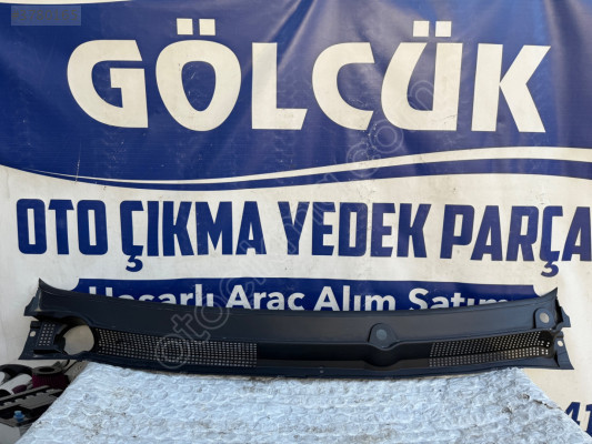 668114109R Dacia Sandero Stepway 3 Ön Cam Izgarası ORJİNAL