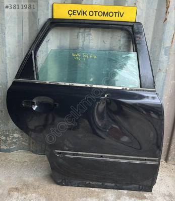 VOLVO V50 SAĞ ARKA KAPI ÇIKMA
