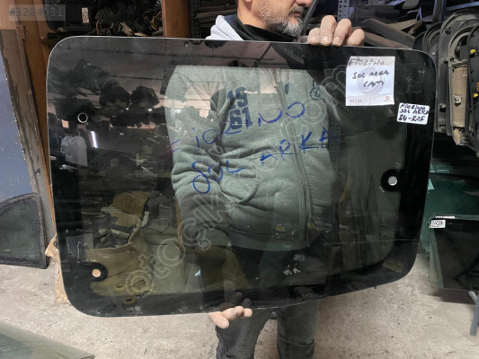 PEUGEOT BİPPER SOL SÜRGÜLÜ KAPI CAMI ORJİNAL ÇIKMA