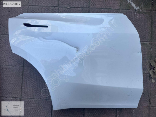 TESLA MODEL Y KAPI SAĞ ARKA BEYAZ