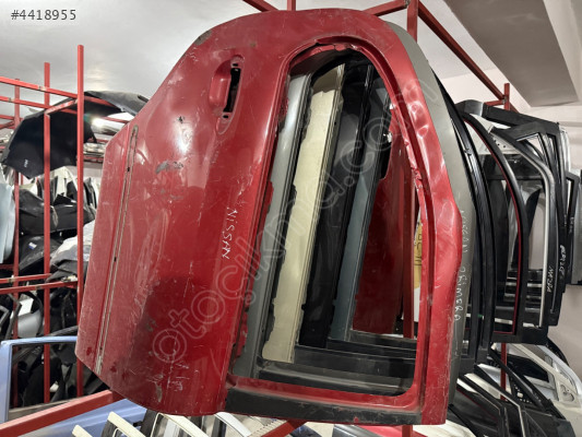 NİSSAN PRİMERA ÇIKMA ORJİNAL SAĞ ARKA KAPI BD1