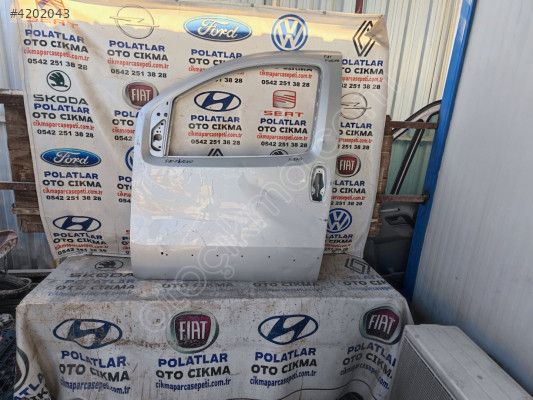 Fiat Fiorino ön sol kapı