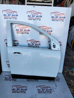 Daçia Lodgy sağ ön kapı