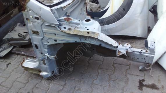 renault clio sağ ön podye