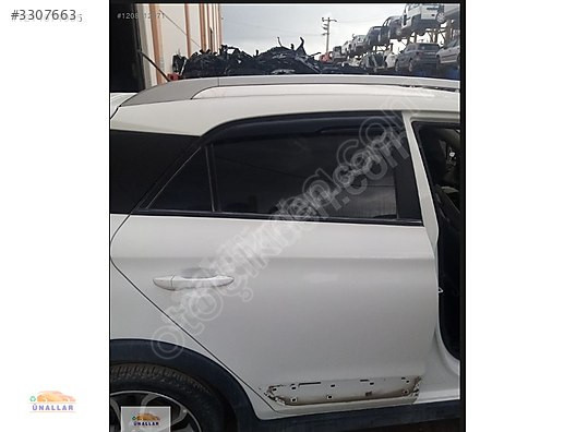 HYUNDAİ İ20 2018 SAĞ ARKA KAPI BOŞ ÜNALLAR OTO ÇIKMA YEDEK PARÇA