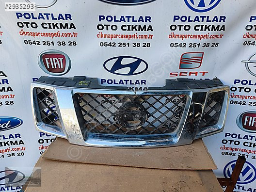 Nissan Navara ön panjur orijinal