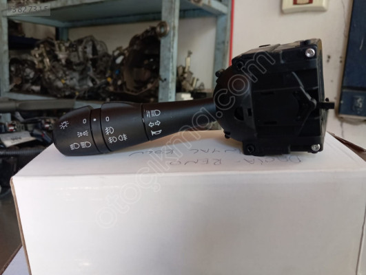 DACİA DUSTER SİNYAL KOLU