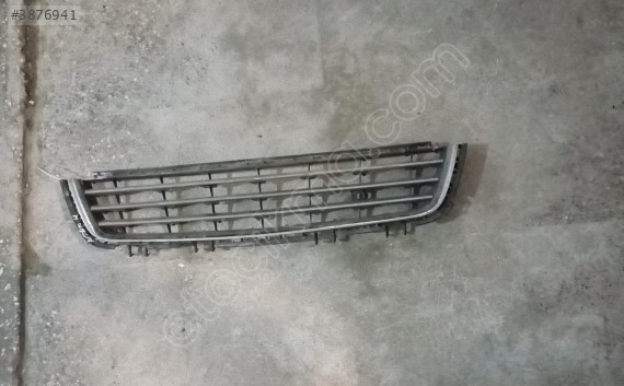 OPEL ASTRA H ORJİNAL ÇIKMA ÖN TAMPON IZGARASI