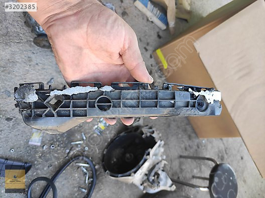 TOYOTA YARİS ARKA TAMPON SAĞ SOL BRAKET 52576-0D261