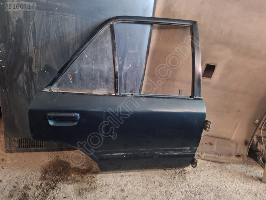Mazda 323 Orjinal Çıkma Sağ Arka Kapı