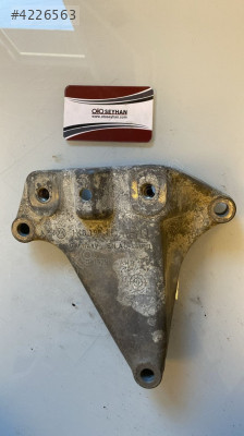 1K0199117BQ octavia 2011 1.6 cay motor dsg şanzıman kulağı braket