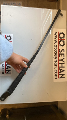 Peugeot 407 Ön sağ silecek kolu