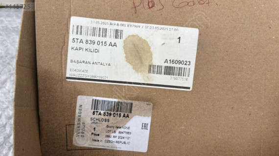 GOLF 8 KAPI KİLİDİ 5TA ORJİNAL 2020-2024