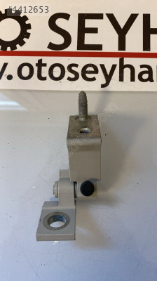 8W0831403A 8X4833405A T-cross sol ön arka alt üst kapı menteşesi