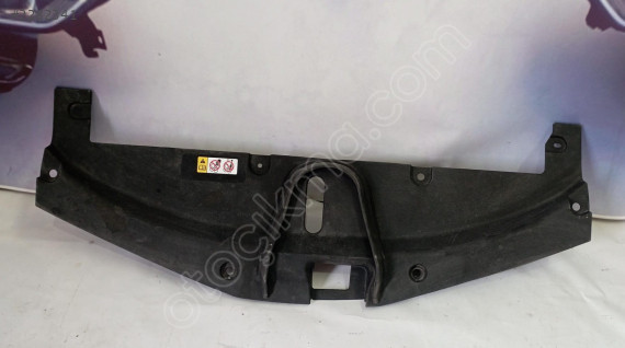 TOYOTA COROLLA ÇIKMA RADYATÖR ÜST PLASTİĞİ