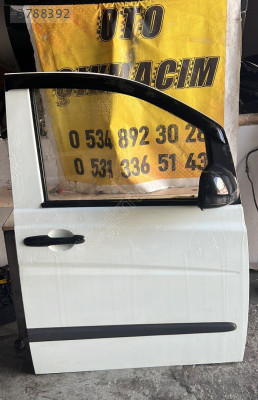Mercedes W639 vito sağ ön kapı