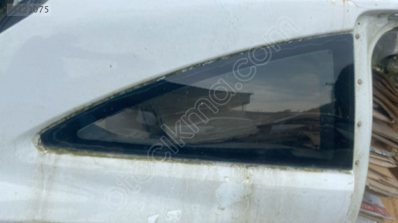 OPEL CORSA D SAĞ ARKA KELEBEK CAM.OTO ERKAN ÜNYE