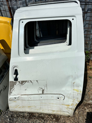 FİAT DOBLO SOL ARKA SÜRGÜLÜ KAPI ÇIKMA ORJİNALL