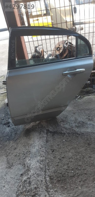 HONDA CIVIC FD6 SOL ARKA KAPI ORJİNAL ÇIKMA PARÇA DOLU