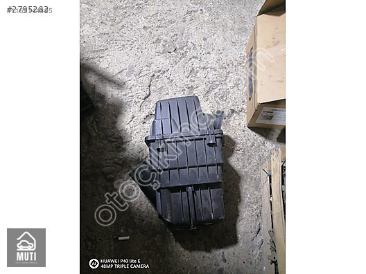 Citroën Berlingo Hava Filtre Kutusu 9643853880