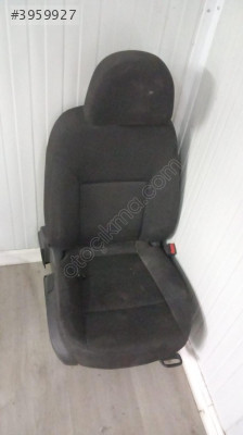 OPEL INSİGNİA SAĞ ÖN KOLTUK.OTO ERKAN ÜNYE