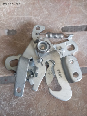 Peugeot 301.Kaput kilidi 9677035280