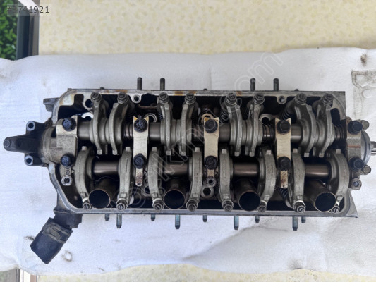 HONDA CIVIC SİLİNDİR KAPAĞI 1.6 ENJ 96-01 İES