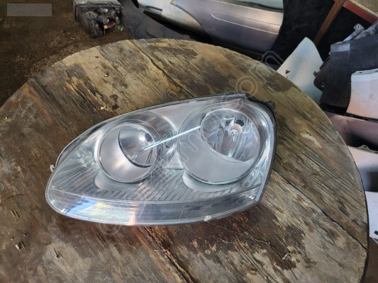 Woswagen golf sol ön far