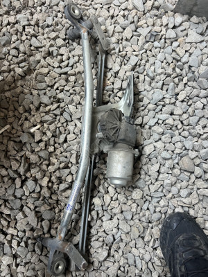 2002 2013 Ford connect cam silecek motoru çıkma