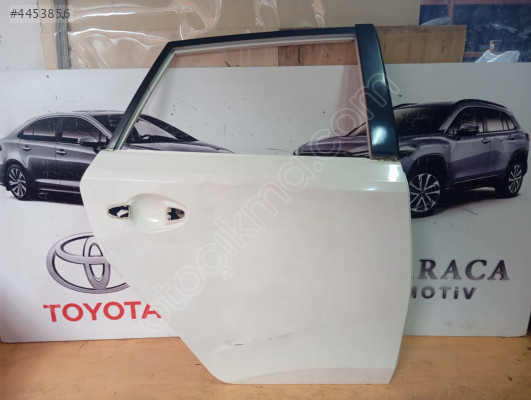 2013-2018 TOYOTA AURİS ÇIKMA ORJİNAL SAĞ ARKA KAPI