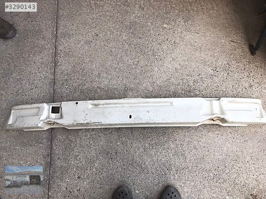 OTO CEMDEN ÇIKMA BMW E46 ARKA TAMPON DEMİRİ