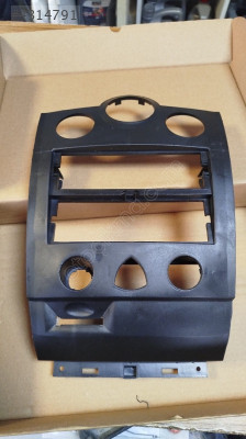 Megane 2 teyp çerçevesi dijital tip