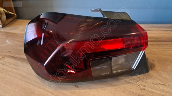 OPEL CORSA SOL ARKA STOP LAMBASI 90194151