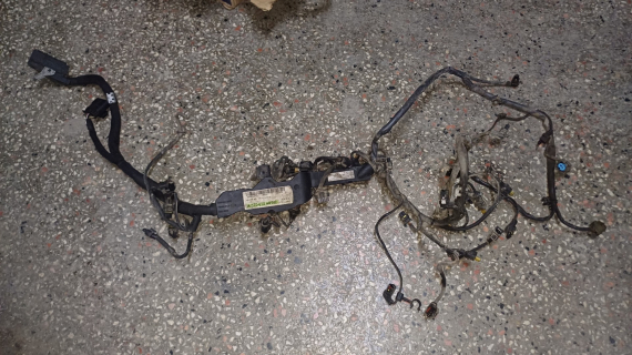 Mercedes a180 b180 cla180 w176 w246 motor tesisatı a2700104002