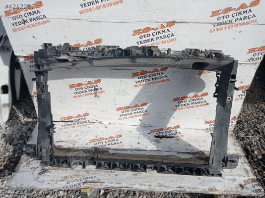 FORD COURİER MAKYAJLI ÖN PANEL ÇIKMA ORJİNAL 2019-2025