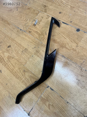 Volvo xc60 ön tampon trim çıtası