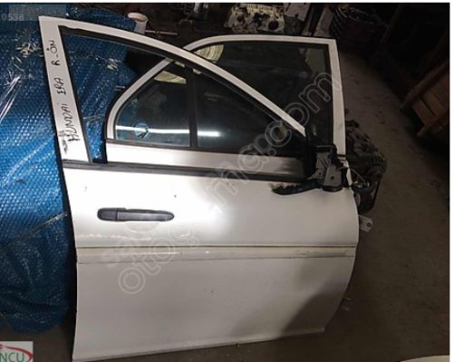 HYUNDAİ ACCENT ERA HATASIZ SAĞ ÖN KAPI