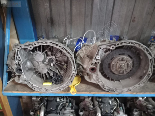 Renault trafic 1.9 şanzuman komple