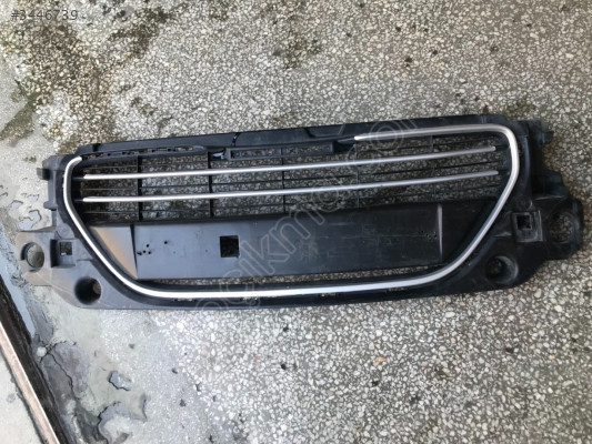2012-2016 PEUGEOT 301 ÖN TAMPON IZGARA PANJUR