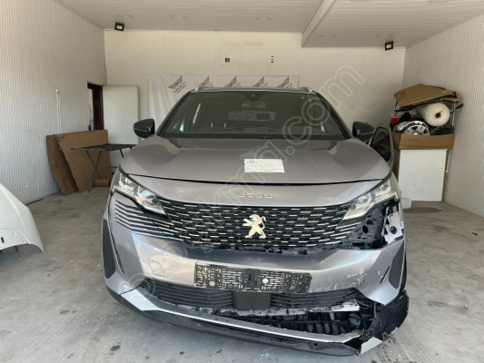 PEUGEOT 3008 HURDA BELGELİ - PARÇA OLARAK SATILIKTIR.