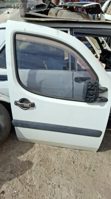 FİAT DOBLO 2 HATASIZ SAĞ ÖN KAPI