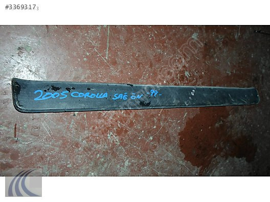 TOYOTA COROLLA 2006 ÇIKMA SAĞ ÖN DIŞ MARŞBEL PLASTİĞİ