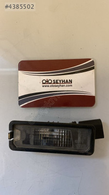 1K8943021 volkswagen Passat b7  plaka lambası