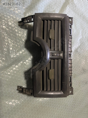 Renault Megan 2 Difüzör Havalandırma Izgarası