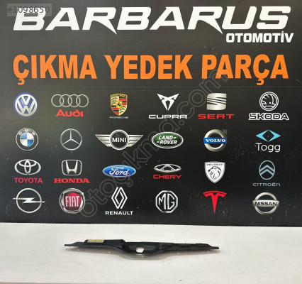 SKODA SCALLA ÖN PANEL KAPLAMASI ÇIKMA