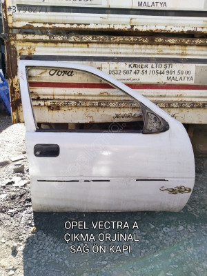 OPEL VECTRA A ÇIKMA ORJİNAL SAĞ ÖN KAPI
